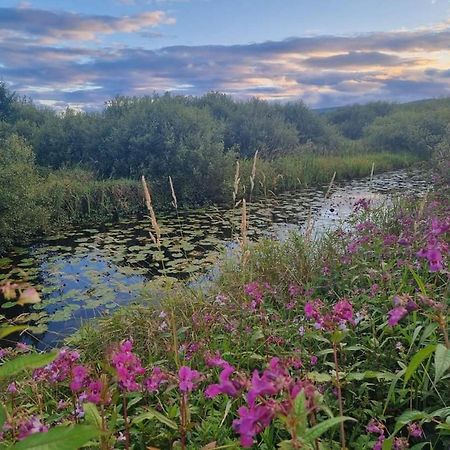 Luxury Family Beechwood Lodge With Hot Tub Lochwinnoch Bagian luar foto